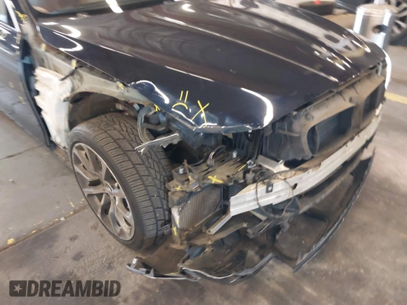 2014 BMW 5 Series 535i with VIN WBA5B1C54ED477539, listed as a IAAI auction lot 40812585 with 94,541 mi miles and . Bid and sale history available at DreamBid. Image 19.