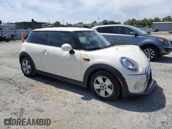 2015 MINI Hardtop with VIN WMWXM5C55F3A60385, listed as a Copart auction lot 53355145 with 34,565 mi miles and Salvage title. Bid and sale history available at DreamBid. Image 4.