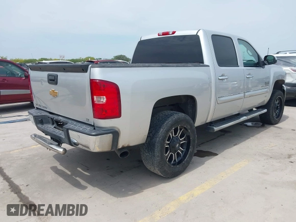 2013 Chevrolet Silverado 1500 LT with VIN 3GCPCSE08DG297496, listed as a IAAI auction lot 42046611 with 246,657 mi miles and . Bid and sale history available at DreamBid. Image 4.