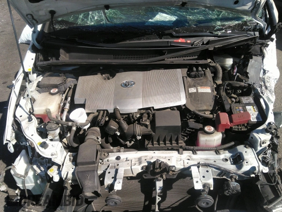 2016 Toyota Prius Four with VIN JTDKARFU4G3022953, listed as a IAAI auction lot 34510526 with Not provided miles and . Bid and sale history available at DreamBid. Image 10.