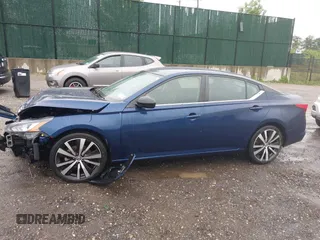 2022 Nissan Altima SR z VIN 1N4BL4CV4NN382919, wystawiony jako IAAI lot #42213411 z przebiegiem 57 390 mil mil oraz . Historia ofert i sprzedaży dostępna na DreamBid. Obrazek 14.