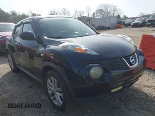2011 Nissan Juke SL with VIN JN8AF5MV5BT005724, listed as a IAAI auction lot 41772595 with 167,913 mi miles. Bid and sale history available at carsss.com. Image 1.