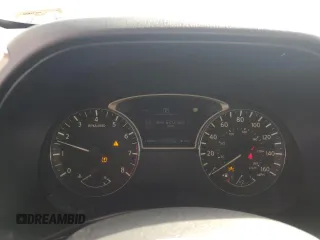2019 Nissan Pathfinder SV z VIN 5N1DR2MN6KC588508, wystawiony jako Copart lot #53948375 z przebiegiem 148 239 mil mil oraz Szkoda całkowita • Salvage title. Historia ofert i sprzedaży dostępna na DreamBid. Obrazek 9.
