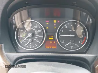 2009 BMW 3 Series 328i с VIN WBAWV13579P121411, выставлен на аукционе IAAI как лот 42540732 с пробегом 248 412 миль миль и . История ставок и продаж доступна на DreamBid. Изображение 7.