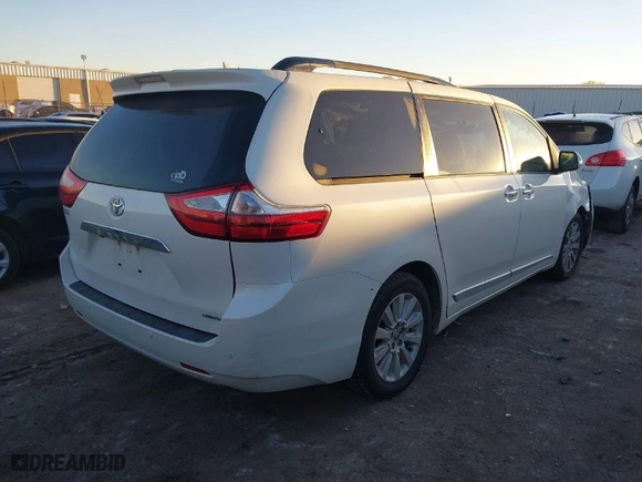2016 Toyota Sienna XLE with VIN 5TDYK3DC9GS759983, listed as a IAAI auction lot 40859938 with 120,066 mi miles. Bid and sale history available at carsss.com. Image 4.