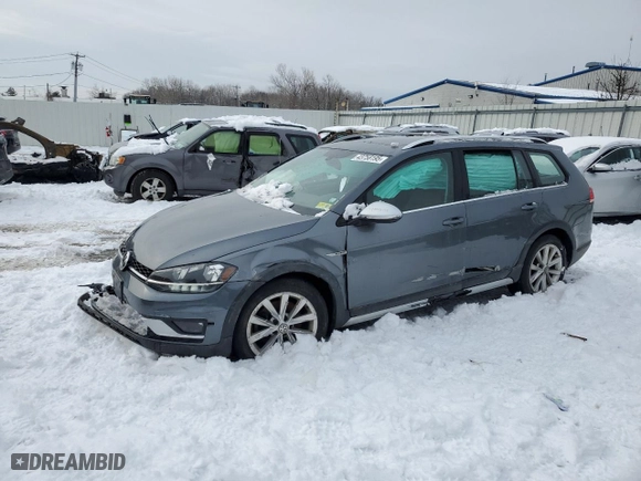 2019 Volkswagen Golf Alltrack S with VIN 3VWH17AU0KM524546, listed as a Copart auction lot 43758195 with 53,362 mi miles and Non Repairable. Bid and sale history available at carsss.com. Image 1.
