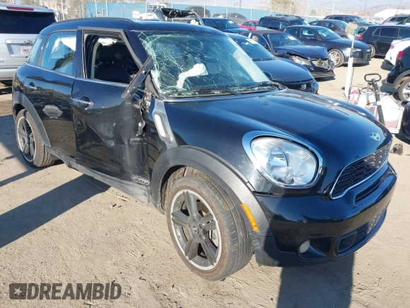 2013 MINI Countryman S z VIN WMWZC3C57DWP22928, wystawiony jako IAAI lot #41665753 z przebiegiem Nie podano mil oraz . Historia ofert i sprzedaży dostępna na DreamBid. Obrazek 1.