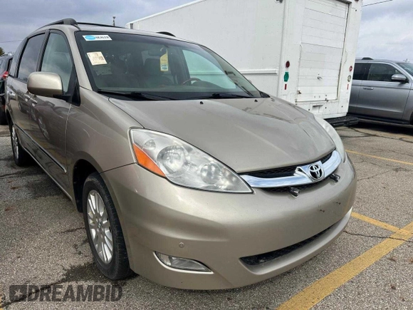 2008 Toyota Sienna XLE with VIN 5TDBK22C28S019910, listed as a Copart auction lot 47494665 with 217,246 mi miles and Clean Title. Bid and sale history available at carsss.com. Image 1.