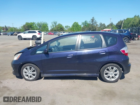 2010 Honda Fit Sport with VIN JHMGE8H6XAC032668, listed as a IAAI auction lot 42145017 with 172,922 mi miles and . Bid and sale history available at DreamBid. Image 14.