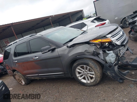 2014 Ford Explorer XLT z VIN 1FM5K7D82EGC57485, wystawiony jako IAAI lot #42194541 z przebiegiem 228 795 mil mil oraz . Historia ofert i sprzedaży dostępna na DreamBid. Obrazek 14.