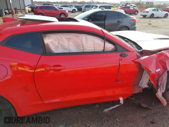 2016 Chevrolet Camaro 2SS with VIN 1G1FH1R75G0129797, listed as a IAAI auction lot 41026484 with 43,382 mi miles and . Bid and sale history available at DreamBid. Image 13.