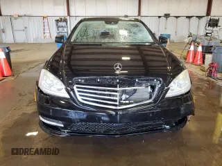 2012 Mercedes-Benz S 550 with VIN WDDNG9EB4CA472903, listed as a Copart auction lot 54872435 with 147,471 mi miles and Salvage Title. Bid and sale history available at DreamBid. Image 5.
