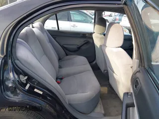 2001 Honda Civic LX with VIN 2HGES16501H619916, listed as a IAAI auction lot 41599951 with 230,395 mi miles. Bid and sale history available at carsss.com. Image 8.