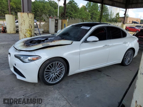 2018 Alfa Romeo Giulia Ti Sport with VIN ZARFAECN7J7564089, listed as a Copart auction lot 69400594 with 75,000 mi miles and Salvage Title. Bid and sale history available at carsss.com. Image 1.