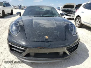 2024 Porsche 911 Carrera S with VIN WP0AB2A99RS220133, listed as a Copart auction lot 77070684 with 0 mi miles and Salvage Title. Bid and sale history available at carsss.com. Image 5.