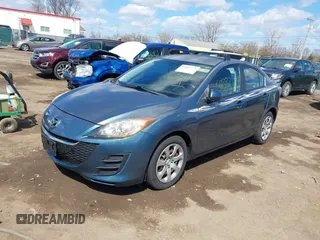 2010 Mazda 3 i SV with VIN JM1BL1SF2A1122197, listed as a IAAI auction lot 41887777 with 58,936 mi miles and . Bid and sale history available at DreamBid. Image 2.