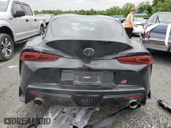 2021 Toyota Supra 3.0 z VIN WZ1DB0C05MW043003, wystawiony jako Copart lot #58097515 z przebiegiem 46 745 mil mil oraz Szkoda całkowita • Salvage title. Historia ofert i sprzedaży dostępna na DreamBid. Obrazek 6.