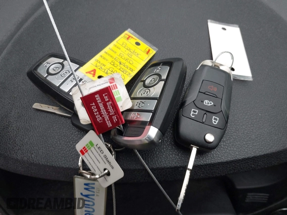 2018 Ford Explorer XLT z VIN 1FM5K7D89JGA02570, wystawiony jako IAAI lot #42262888 z przebiegiem 117 002 mil mil oraz . Historia ofert i sprzedaży dostępna na DreamBid. Obrazek 11.