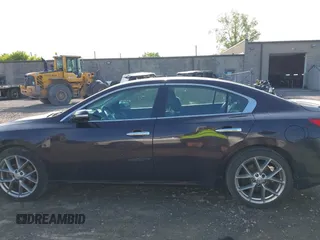 2011 Nissan Maxima SV with VIN 1N4AA5AP5BC853124, listed as a IAAI auction lot 42391492 with 152,097 mi miles and . Bid and sale history available at DreamBid. Image 14.