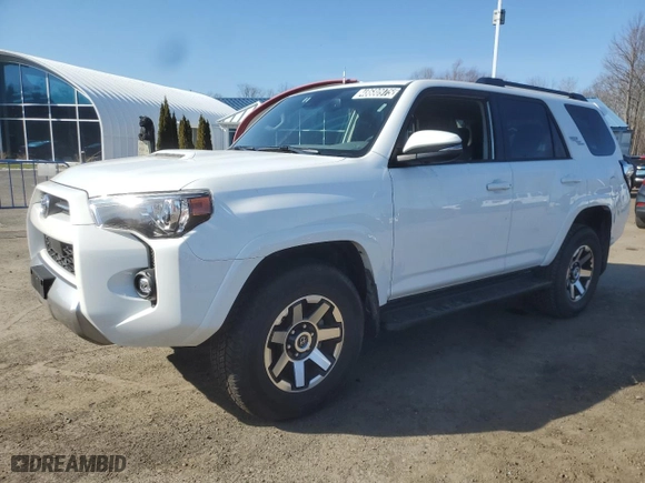 2024 Toyota 4Runner TRD Off Road with VIN JTERU5JR0R6241147, listed as a Copart auction lot 48680975 with 21,629 mi miles and Non Repairable. Bid and sale history available at carsss.com. Image 1.