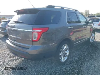 2011 Ford Explorer XLT z VIN 1FMHK8D82BGA26505, wystawiony jako IAAI lot #42138430 z przebiegiem 171 380 mil mil oraz . Historia ofert i sprzedaży dostępna na DreamBid. Obrazek 4.