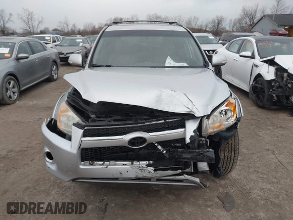 2009 Toyota RAV4 Ltd with VIN JTMBK31V09D003761, listed as a IAAI auction lot 41934227 with 141,823 mi miles. Bid and sale history available at carsss.com. Image 12.