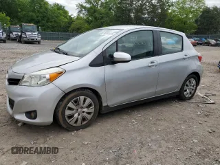 2012 Toyota Yaris L z VIN JTDKTUD39CD501204, wystawiony jako Copart lot #54353435 z przebiegiem 292 383 mil mil oraz Szkoda całkowita • Salvage title. Historia ofert i sprzedaży dostępna na DreamBid. Obrazek 1.