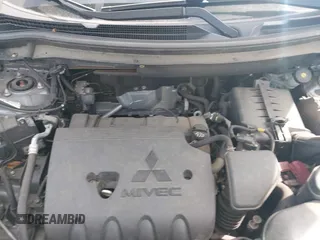 2018 Mitsubishi Outlander SE с VIN JA4AD3A36JZ043199, выставлен на аукционе IAAI как лот 42115307 с пробегом 107 835 миль миль и . История ставок и продаж доступна на DreamBid. Изображение 10.