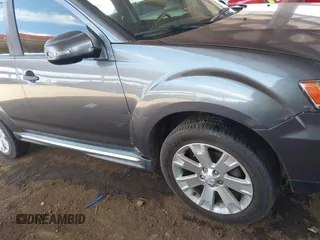2010 Mitsubishi Outlander SE с VIN JA4AS3AW5AZ013840, выставлен на аукционе IAAI как лот 42180704 с пробегом 148 821 миль миль и . История ставок и продаж доступна на DreamBid. Изображение 6.