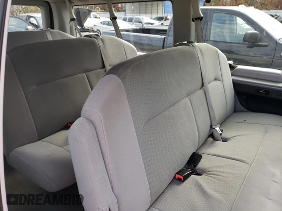 2008 Ford Econoline Passenger XL with VIN 1FBNE31L98DB47511, listed as a Copart auction lot 80104164 with 221,581 mi miles and Clean Title. Bid and sale history available at carsss.com. Image 11.