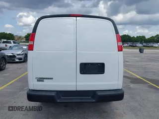 2018 Chevrolet Express Cargo with VIN 1GCWGAFP0J1342902, listed as a IAAI auction lot 42568676 with 98,489 mi miles and . Bid and sale history available at DreamBid. Image 16.