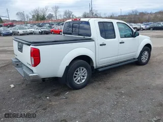 2018 Nissan Frontier PRO-4X with VIN 1N6AD0EV1JN701905, listed as a IAAI auction lot 41863044 with NaN miles. Bid and sale history available at carsss.com. Image 4.