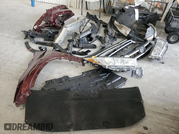 2017 Toyota Highlander XLE z VIN 5TDJZRFH8HS371458, wystawiony jako Copart lot #53861415 z przebiegiem 160 802 mil mil oraz Szkoda całkowita • Salvage title. Historia ofert i sprzedaży dostępna na DreamBid. Obrazek 13.
