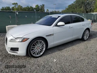 2016 Jaguar XF 35t Prestige with VIN SAJBE4BV6GCY13475, listed as a Copart auction lot 68236854 with 85,026 mi miles and Salvage Title. Bid and sale history available at carsss.com. Image 1.