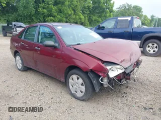 2007 Ford Focus S z VIN 1FAFP34NX7W109902, wystawiony jako IAAI lot #42706465 z przebiegiem 123 052 mil mil oraz . Historia ofert i sprzedaży dostępna na DreamBid. Obrazek 1.