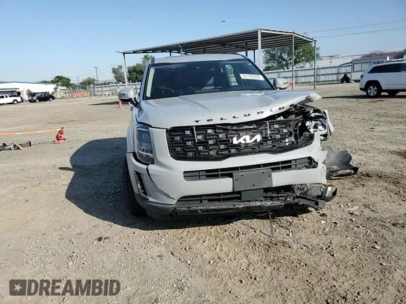 2022 Kia Telluride EX with VIN 5XYP3DHC3NG279196, listed as a Copart auction lot 52109395 with 35,252 mi miles and Salvage Title. Bid and sale history available at carsss.com. Image 11.