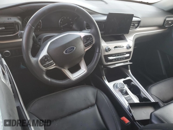 2023 Ford Explorer XLT with VIN 1FMSK7DH8PGA87705, listed as a Copart auction lot 48759635 with 41,709 mi miles and Salvage Title. Bid and sale history available at carsss.com. Image 8.