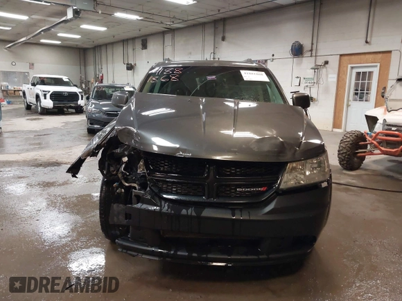 2015 Dodge Journey Crossroad with VIN 3C4PDDGG0FT607072, listed as a IAAI auction lot 41881868 with 185,699 mi miles. Bid and sale history available at carsss.com. Image 12.