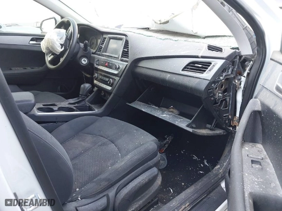 2019 Hyundai Sonata SE with VIN 5NPE24AF3KH738066, listed as a IAAI auction lot 41568251 with 100,688 mi miles. Bid and sale history available at carsss.com. Image 5.