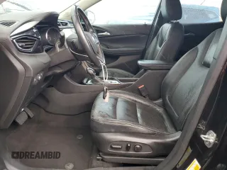 2021 Buick Encore GX Essence с VIN KL4MMGSL4MB170579, выставлен на аукционе Copart как лот 75948554 с пробегом Не указан миль и Чистый • Clean title. История ставок и продаж доступна на DreamBid. Изображение 7.