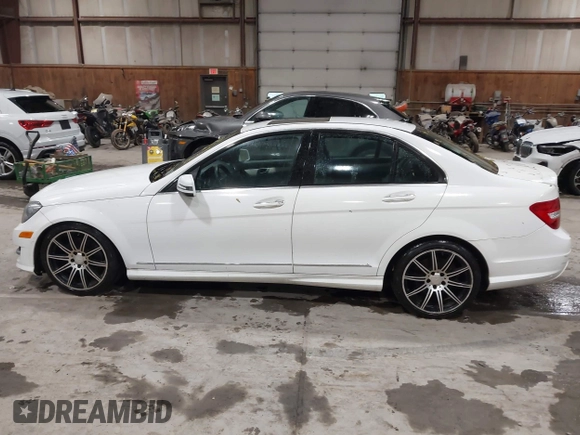 2013 Mercedes-Benz C 300 Sport with VIN WDDGF8AB3DR288728, listed as a IAAI auction lot 42242764 with 66,921 mi miles and . Bid and sale history available at DreamBid. Image 14.