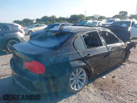 2011 BMW 3 Series 328i xDrive with VIN WBAPK7G51BNN87282, listed as a IAAI auction lot 41836614 with 95,382 mi miles and . Bid and sale history available at carsss.com. Image 4.