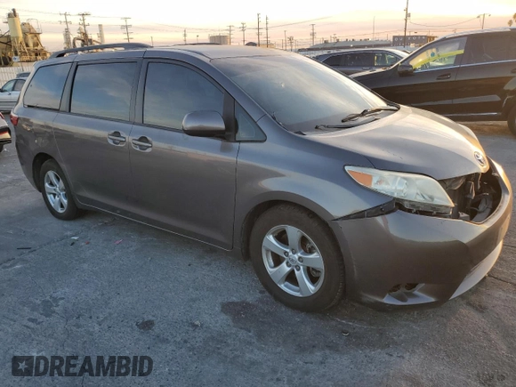 2015 Toyota Sienna LE AAS with VIN 5TDKK3DC8FS609769, listed as a Copart auction lot 87512475 with 140,536 mi miles and Salvage Title. Bid and sale history available at carsss.com. Image 4.