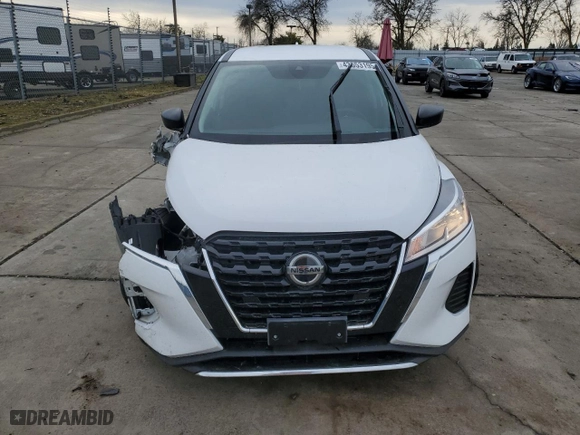 2021 Nissan Kicks S with VIN 3N1CP5BV2ML544980, listed as a Copart auction lot 43653195 with 14,841 mi miles and Salvage Title. Bid and sale history available at carsss.com. Image 5.