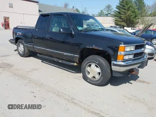 1997 Chevrolet Silverado 1500 with VIN 2GCEK19R3V1159386, listed as a IAAI auction lot 42159684 with 98,577 mi miles and . Bid and sale history available at DreamBid. Image 1.