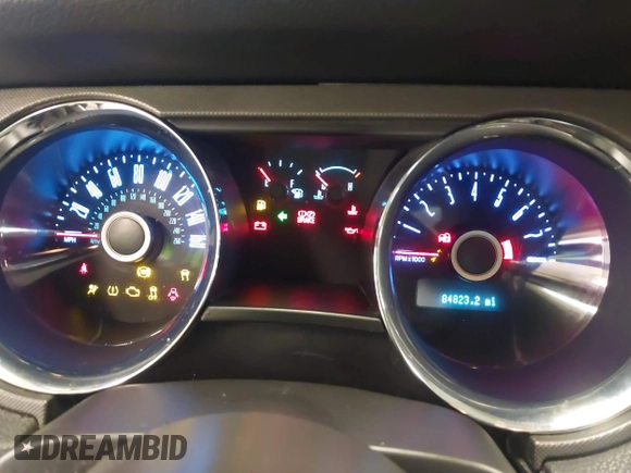 2014 Ford Mustang V6 with VIN 1ZVBP8EM4E5267406, listed as a IAAI auction lot 41752563 with 84,823 mi miles. Bid and sale history available at carsss.com. Image 15.