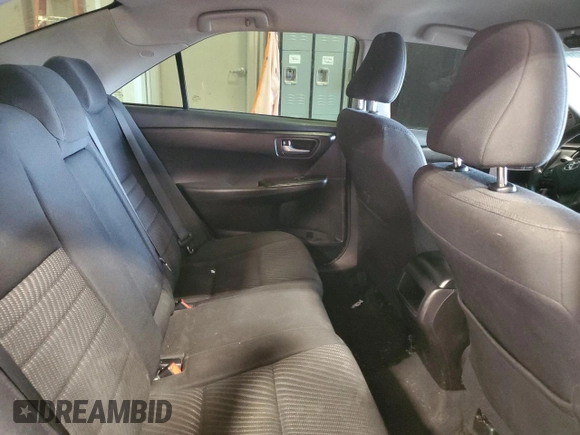 2015 Toyota Camry XLE with VIN 4T1BF1FK1FU972435, listed as a Copart auction lot 41929005 with Not Provided miles and Clean Title. Bid and sale history available at carsss.com. Image 10.