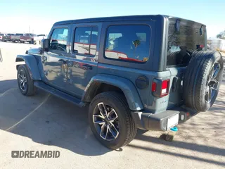 2024 Jeep Wrangler Willys z VIN 1C4RJXN65RW132000, wystawiony jako IAAI lot #41839686 z przebiegiem 14 796 mil mil oraz . Historia ofert i sprzedaży dostępna na DreamBid. Obrazek 3.