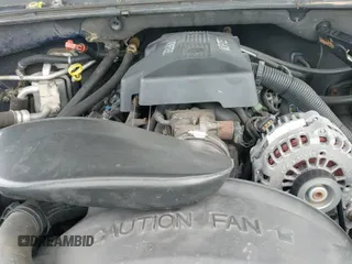 2000 GMC Yukon XL SLT z VIN 3GKFK16T2YG114363, wystawiony jako IAAI lot #42073296 z przebiegiem 233 173 mil mil oraz . Historia ofert i sprzedaży dostępna na DreamBid. Obrazek 19.
