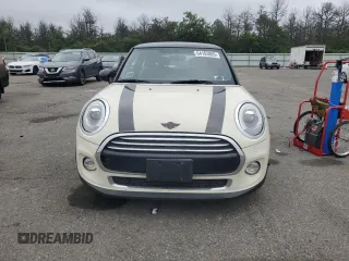 2014 MINI Hardtop with VIN WMWXM5C53ET936172, listed as a Copart auction lot 64183805 with 44,783 mi miles and Salvage title. Bid and sale history available at DreamBid. Image 5.